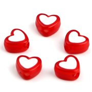 Hjerte perle. Rød med hvidt hjerte. 8 mm. 10 stk.